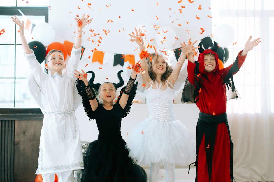 Popular Fancy Dress Themes for UK Parties and Events in 2024